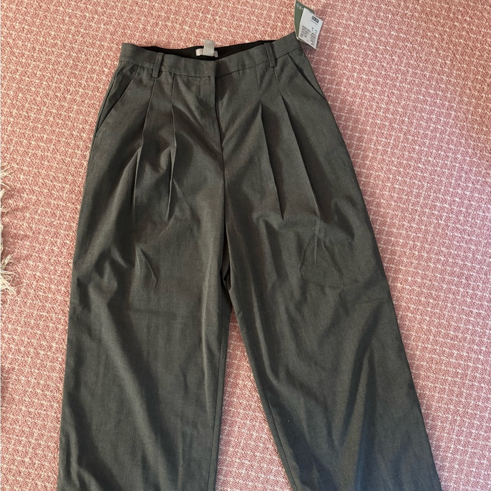 Women’s  Gray Pleated Work Pants
